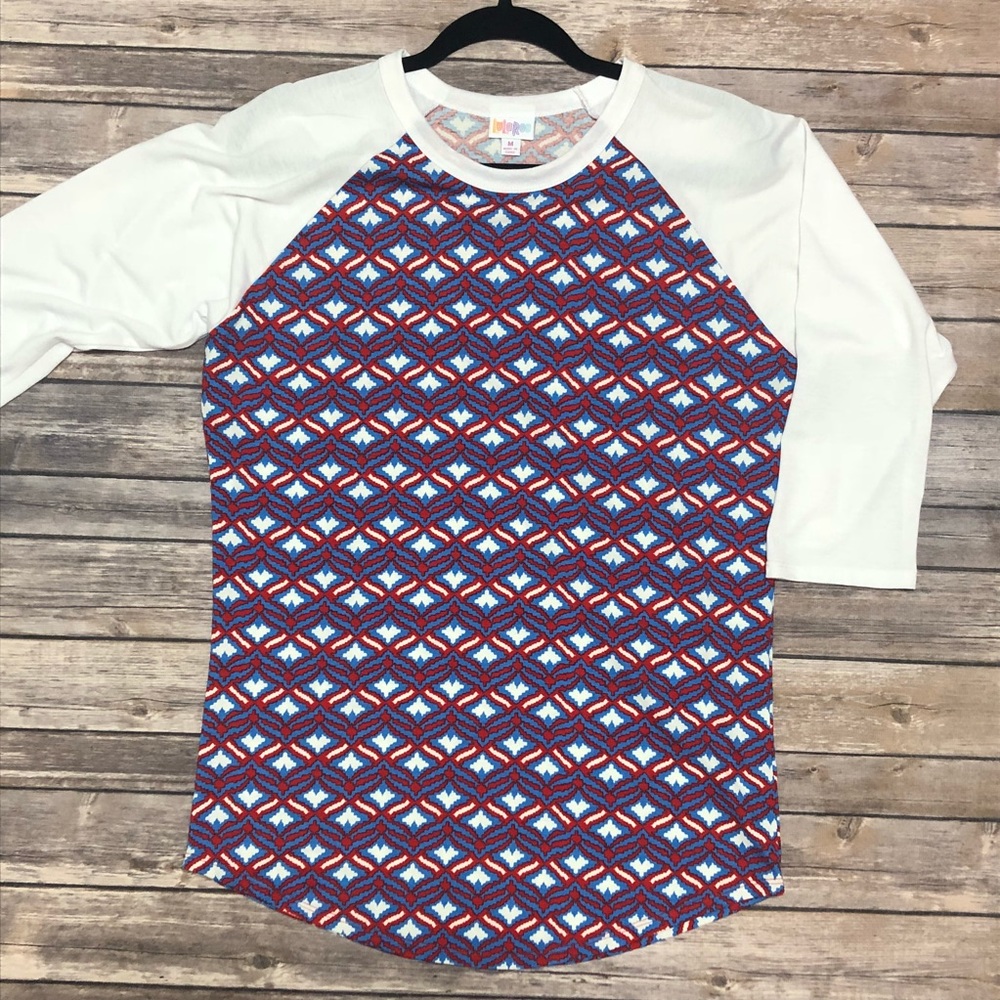 ♦️2/$30 unisex LuLaRoe Randy Baseball T